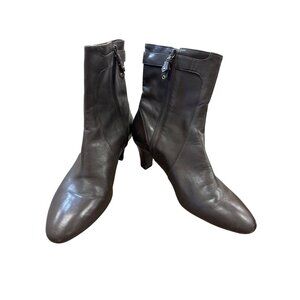 Cole Haan Womens Gray Leather Heeled Ankle Boots Size 7B SKU 6868